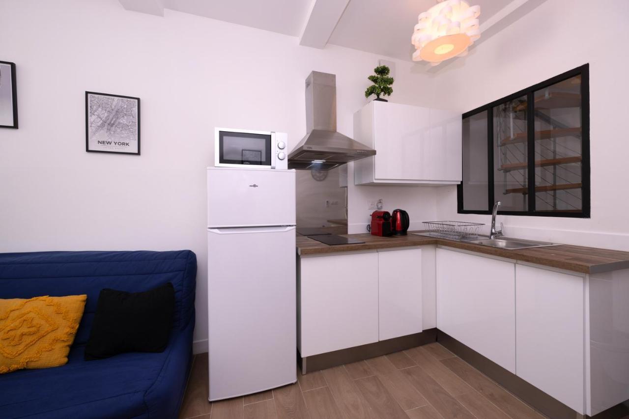 Le Nostradamus - Magnifique Appartement Cours Principal Plein Centre Avec Parking Salon-de-Provence Zewnętrze zdjęcie